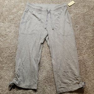 Medium, NWT, Capri Lounge Pant